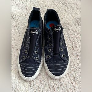 NWOT Blowfish denim colored slip on sneakers women’s size 10